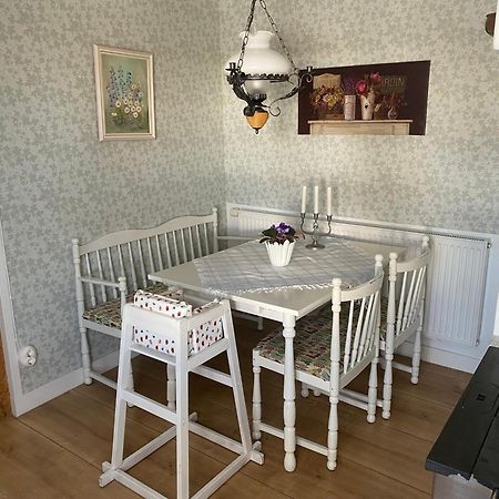 Stenbrottets Lillstuga Falköping Extérieur photo