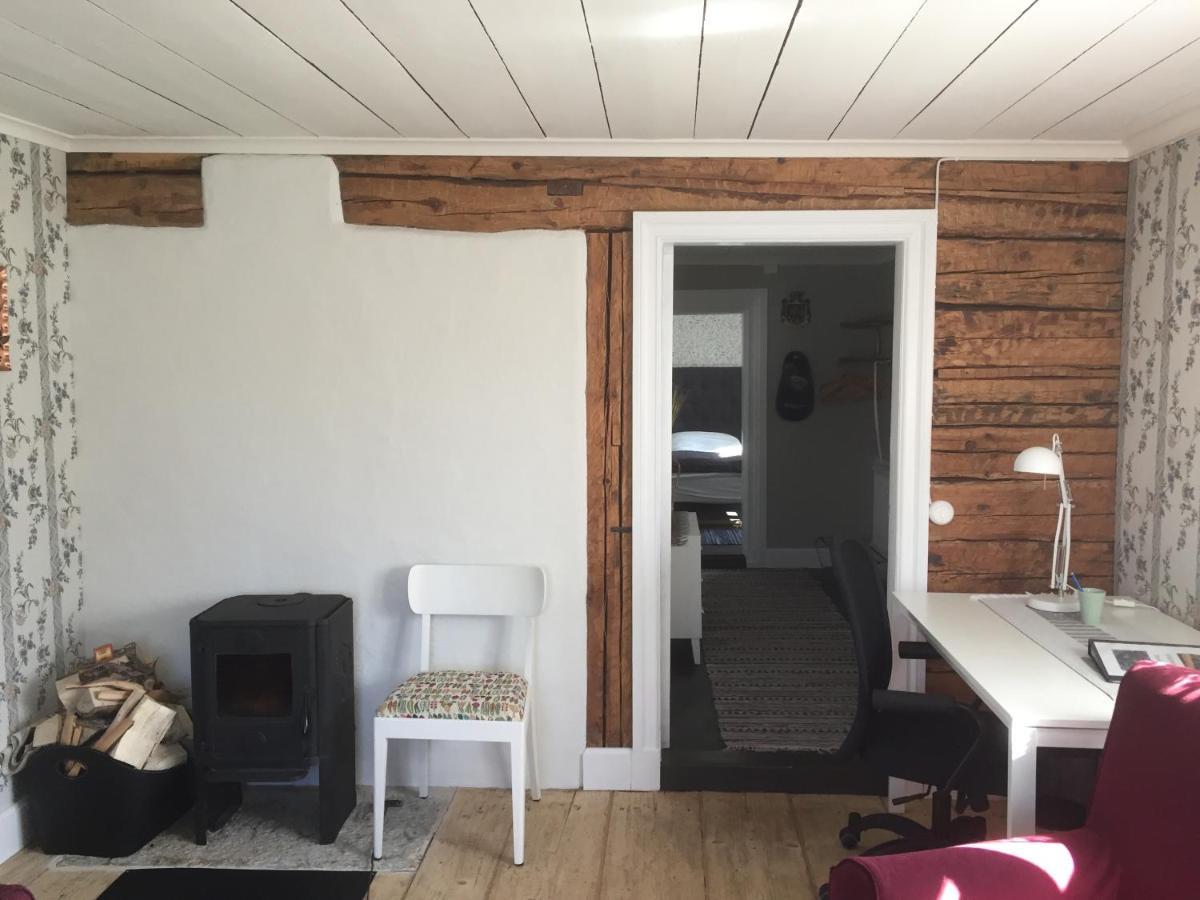 Stenbrottets Lillstuga Falköping Extérieur photo